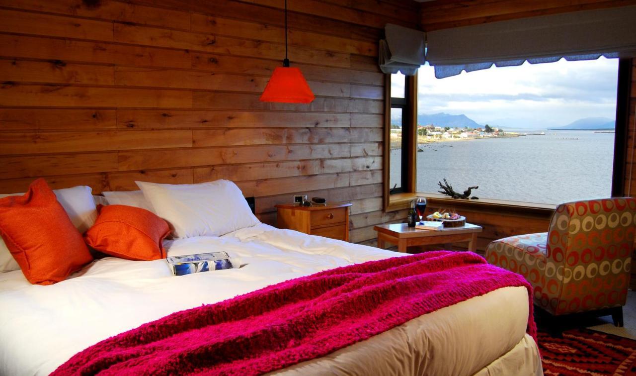 Weskar Lodge Hotel Puerto Natales Exterior photo