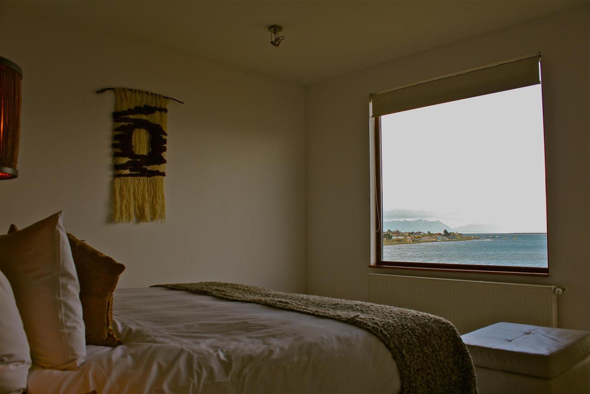 Weskar Lodge Hotel Puerto Natales Exterior photo
