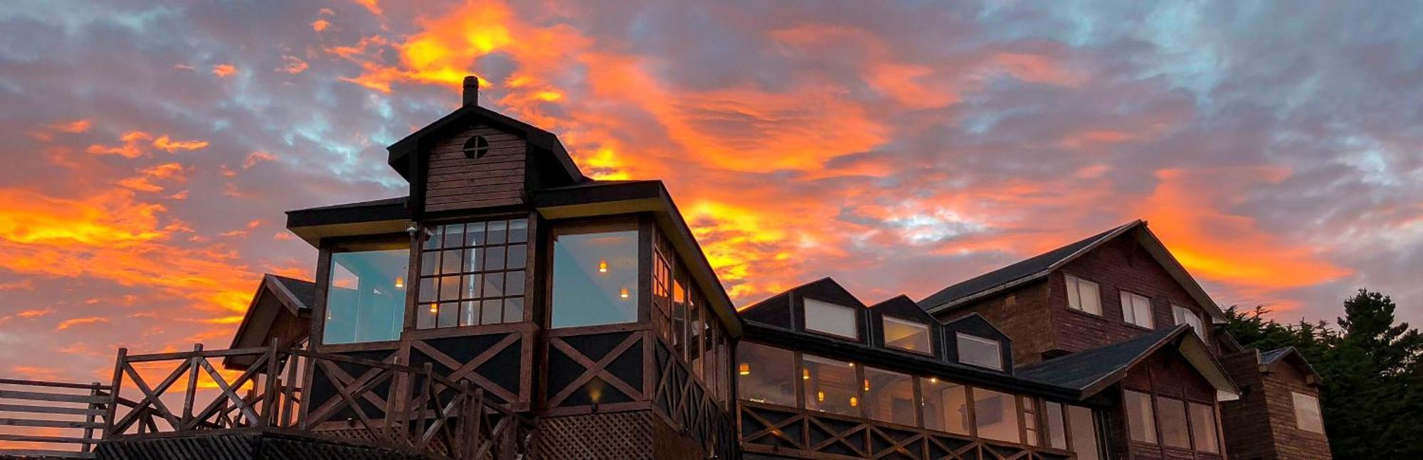 Weskar Lodge Hotel Puerto Natales Exterior photo