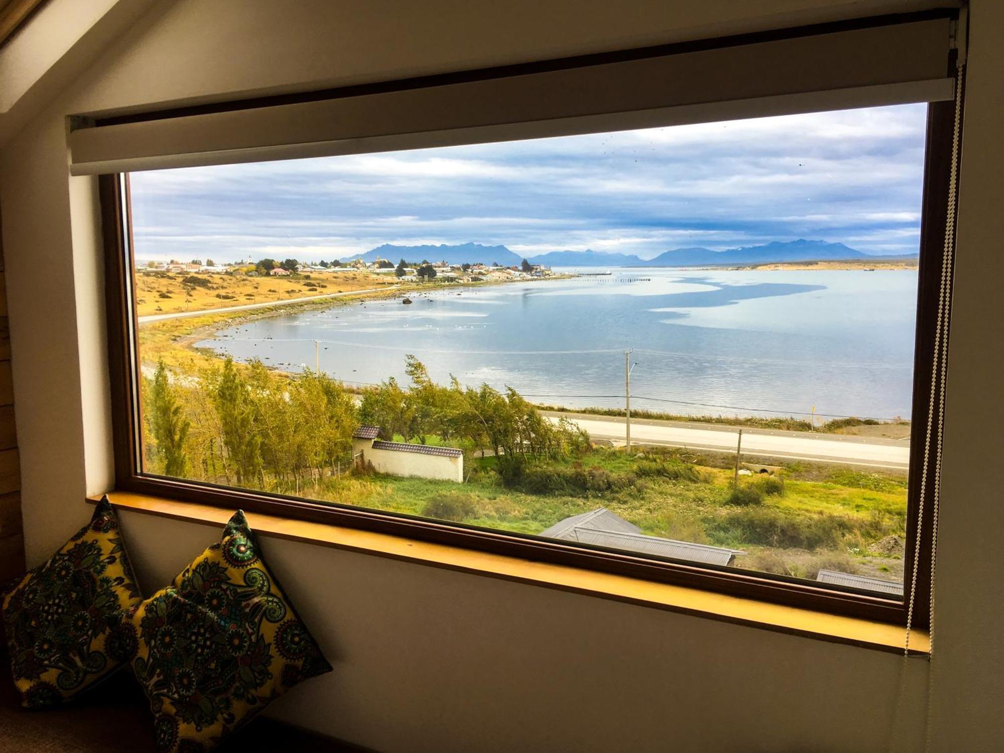 Weskar Lodge Hotel Puerto Natales Exterior photo