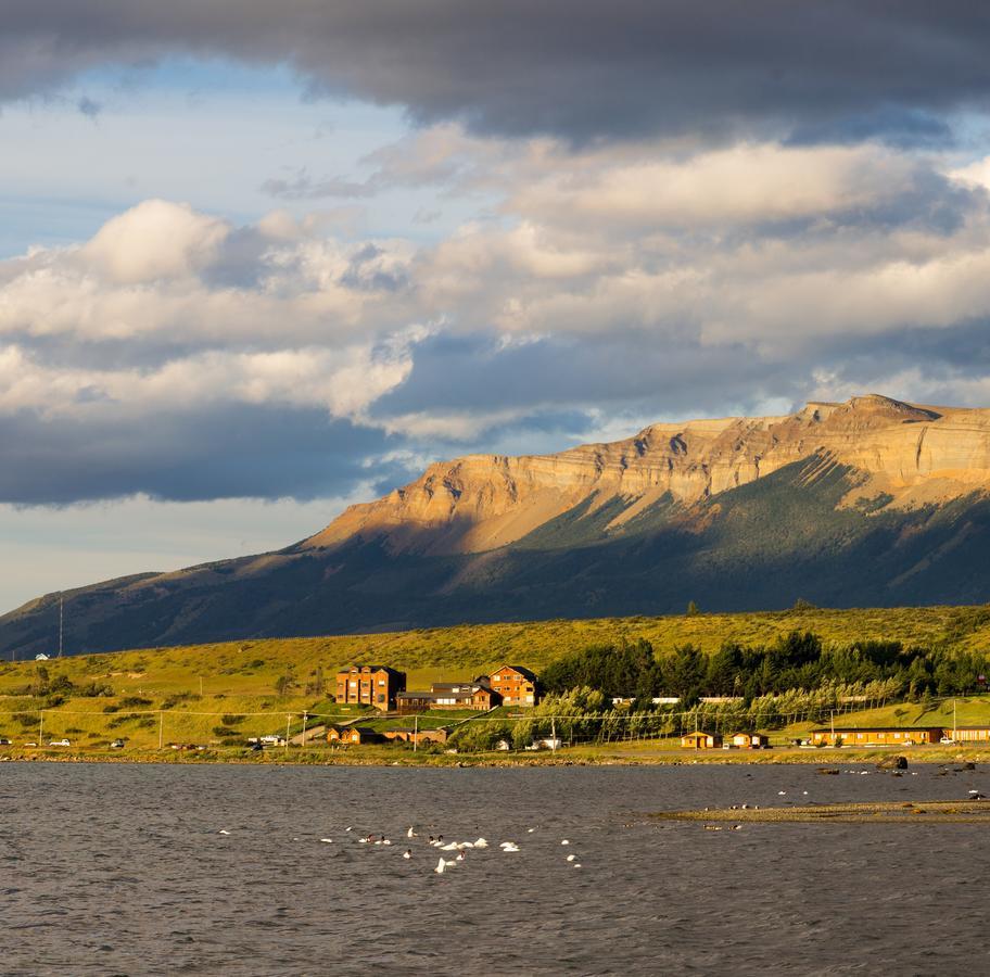 Weskar Lodge Hotel Puerto Natales Exterior photo